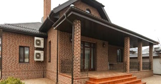 Строительство домов из кирпича с мансардой в ельце | от 3694 рублей